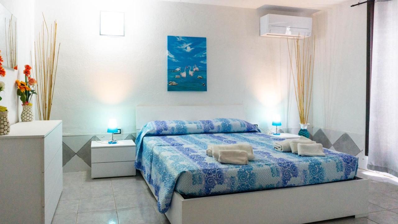 Appartamento Cala Paradiso ซาน เตโอโดโร ภายนอก รูปภาพ